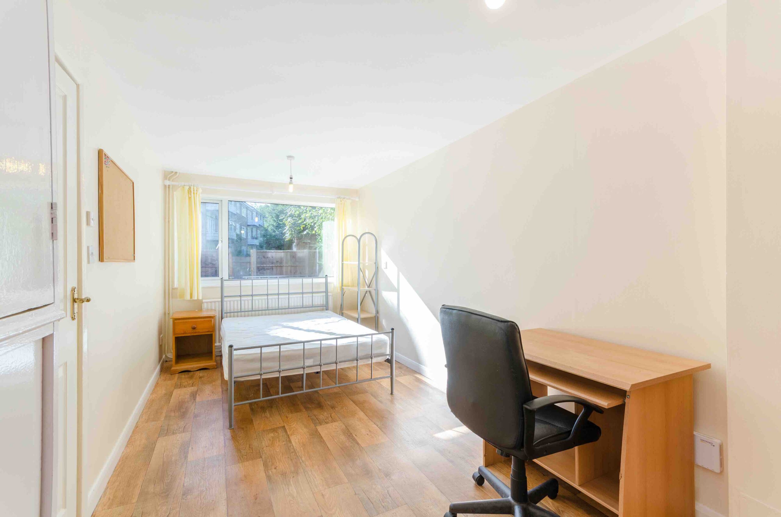 1 Lingfield gardens 13