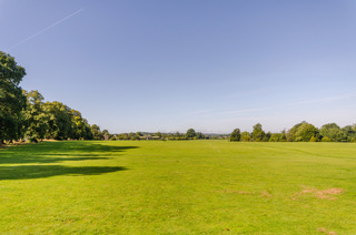 1 Lingfield Gardens 27
